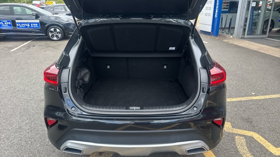 Kia Xceed 3 Black #4