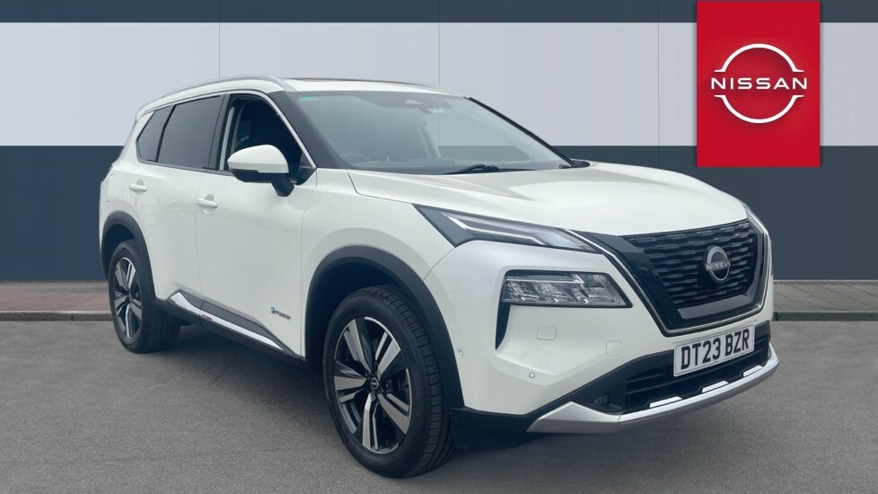 Nissan X-Trail Tekna White