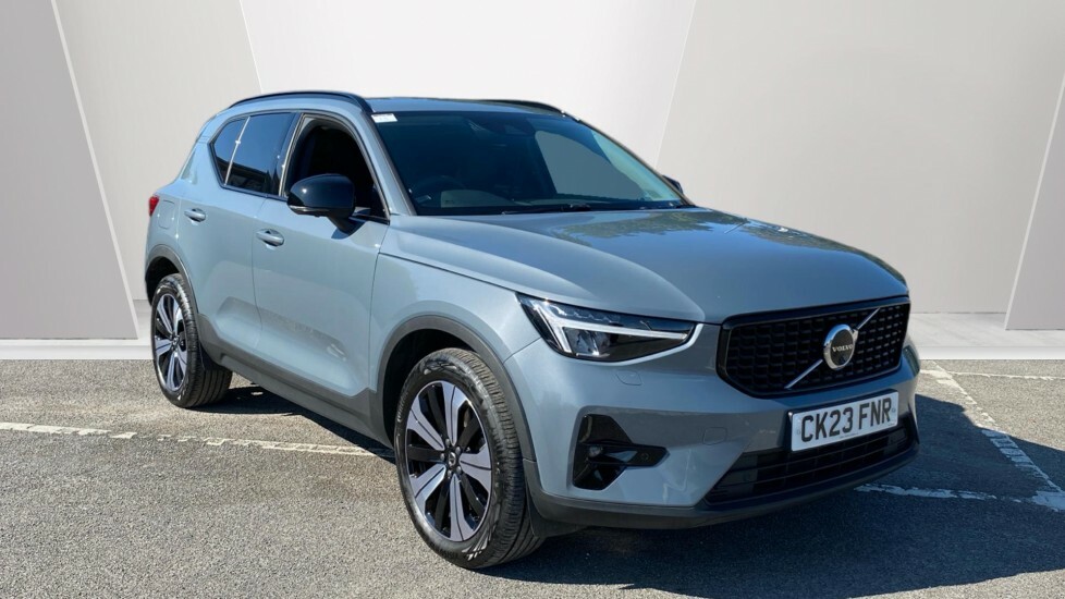 Volvo XC40 Ultimate Grey