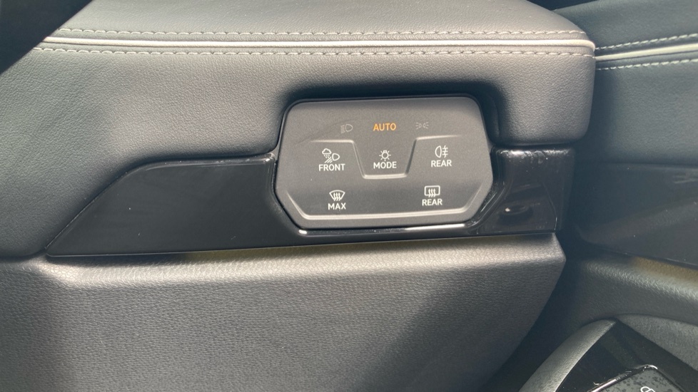 Volkswagen ID.7 210Kw Match Pro 77Kwh Grey #30