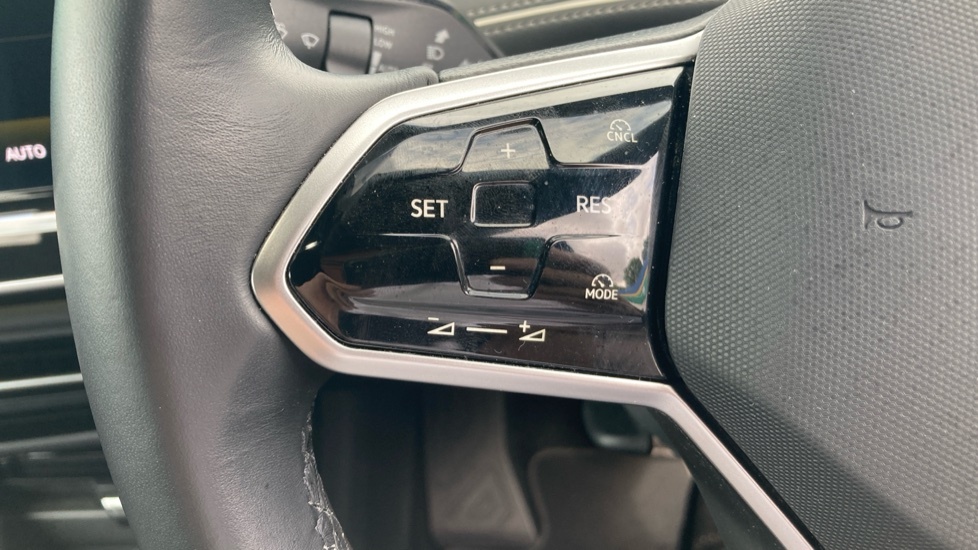 Volkswagen ID.7 210Kw Match Pro 77Kwh Grey #33