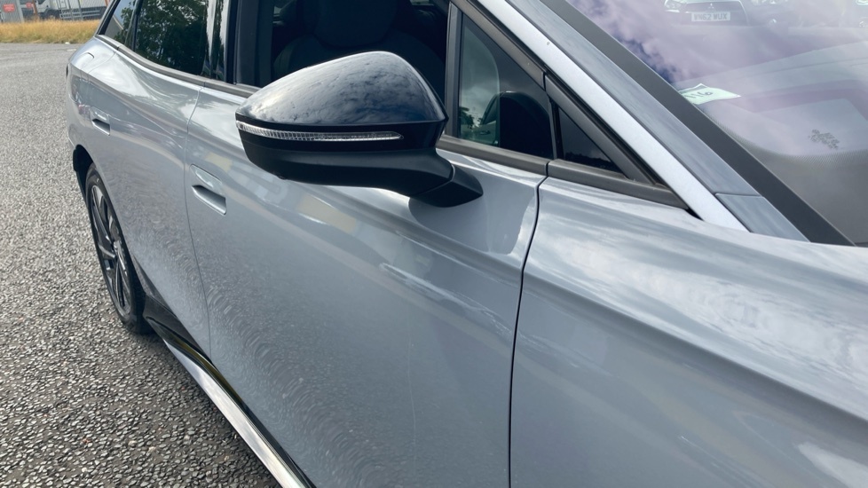 Volkswagen ID.7 210Kw Match Pro 77Kwh Grey #23