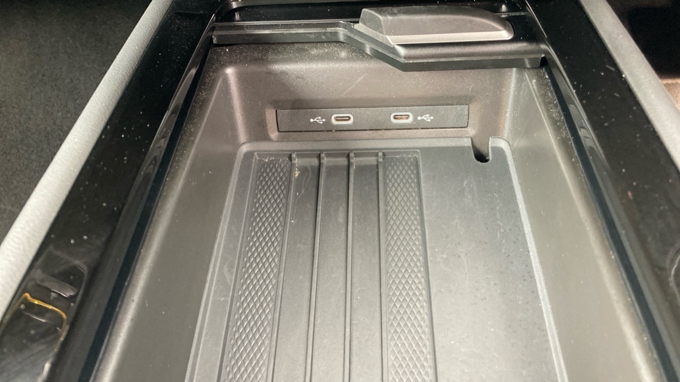 Volkswagen ID.7 210Kw Match Pro 77Kwh Grey #28
