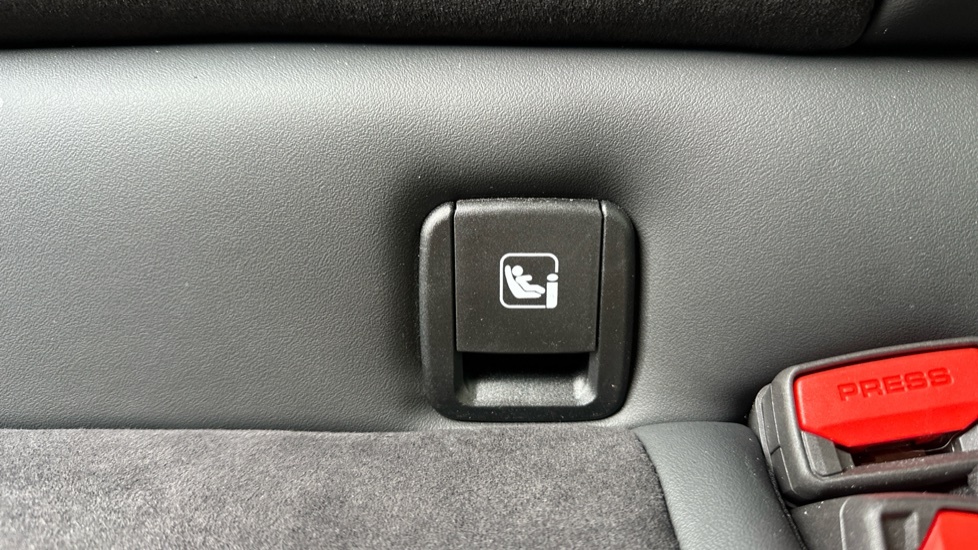 BMW 1 Series 120 M Sport Step 2025 White #27