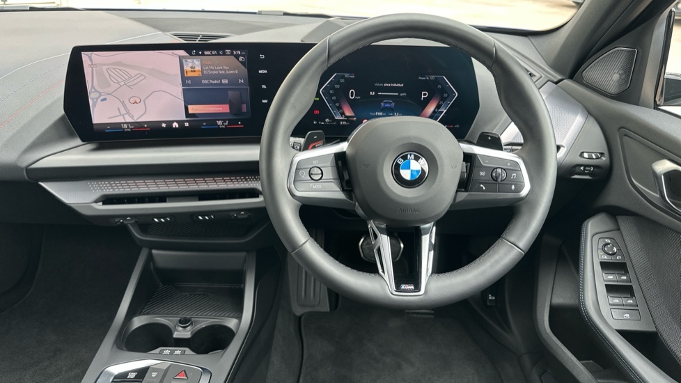 BMW 1 Series 120 M Sport Step 2025 White #5