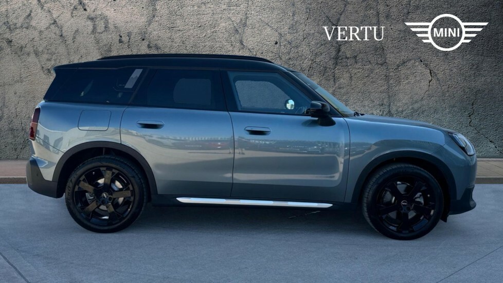 Mini Countryman S Exclusive YC75ZZW Green #3