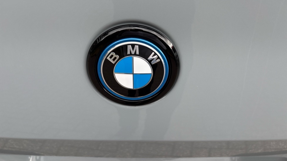 BMW iX2 230Kw Xdrive30 M Sport 65Kwh Techpro Black #23
