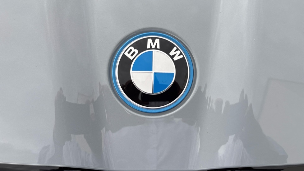 BMW iX2 230Kw Xdrive30 M Sport 65Kwh Techpro Black #27