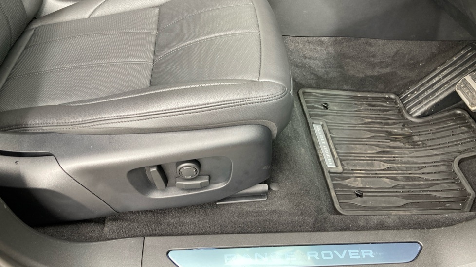 Land Rover Range Rover Evoque Range Rover Evoque 1.5 P270e Aut Grey #24