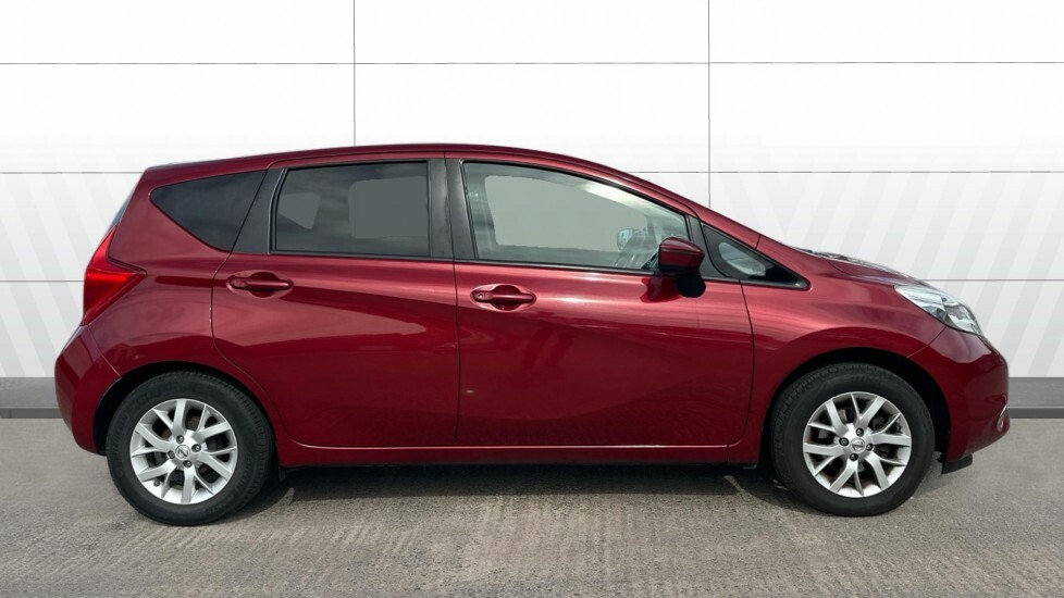 Nissan Note Acenta Premium Red #5