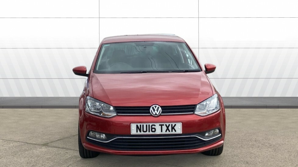 Volkswagen Polo Match Red #3