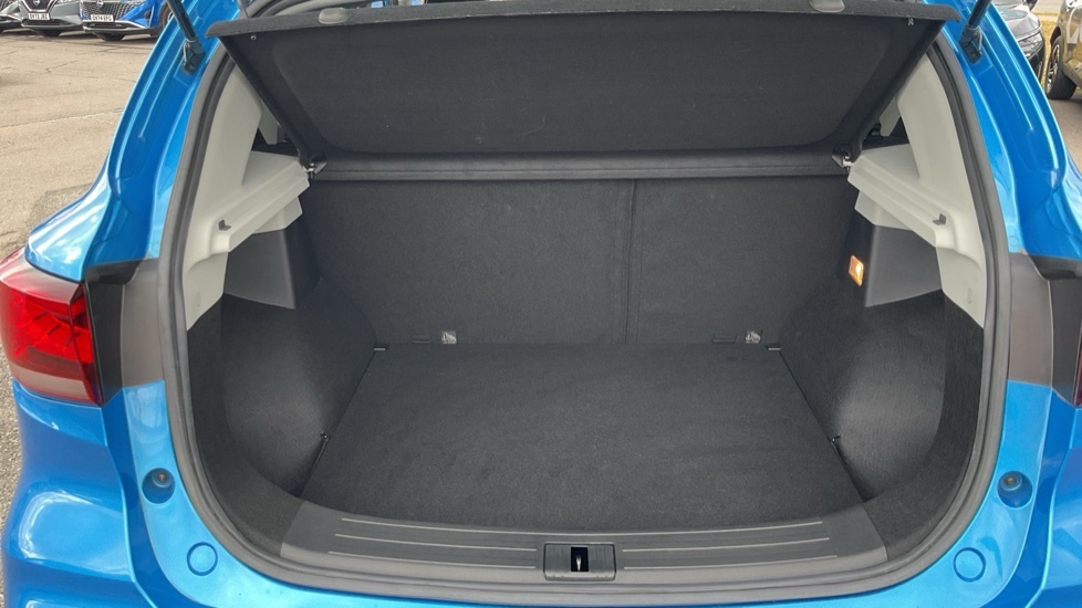 MG ZS Exclusive Blue #4