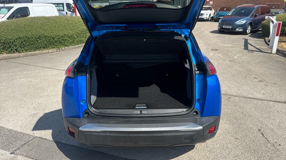 Peugeot e-2008 Gt Blue #4