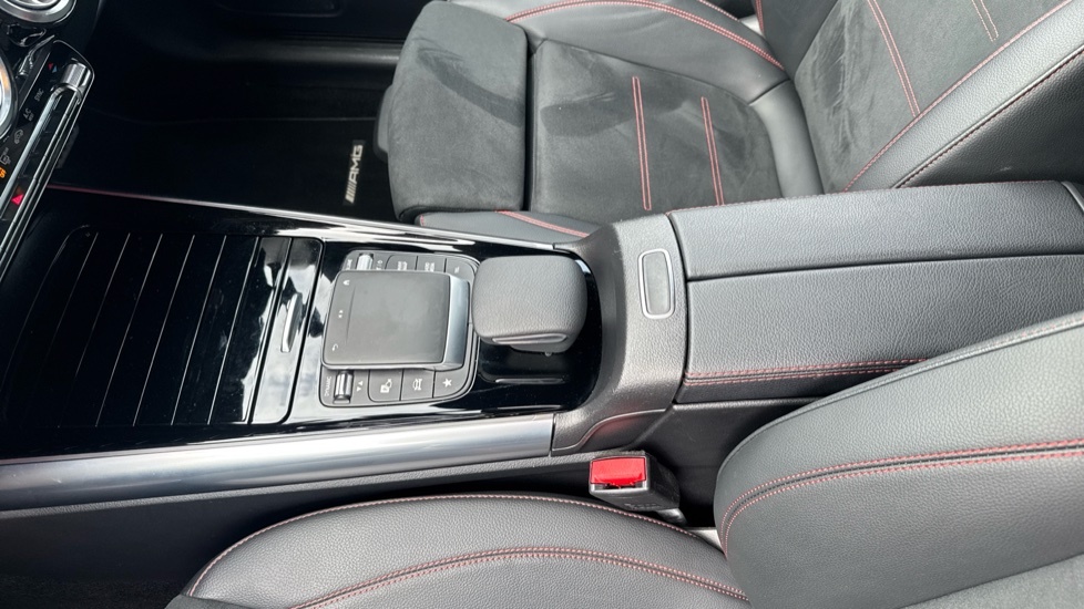 Mercedes-Benz B Class 200 Sport Executive Mhe Black #13