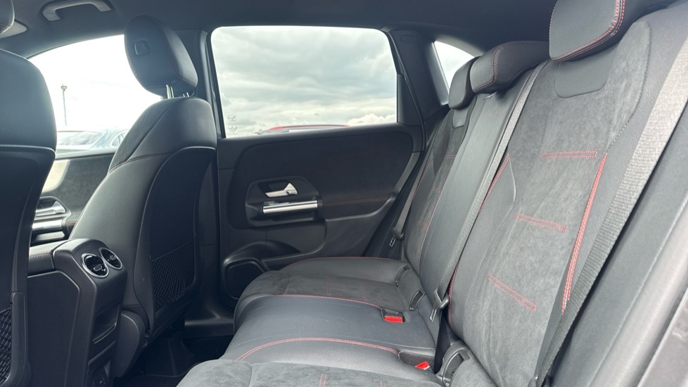 Mercedes-Benz B Class 200 Sport Executive Mhe Black #16