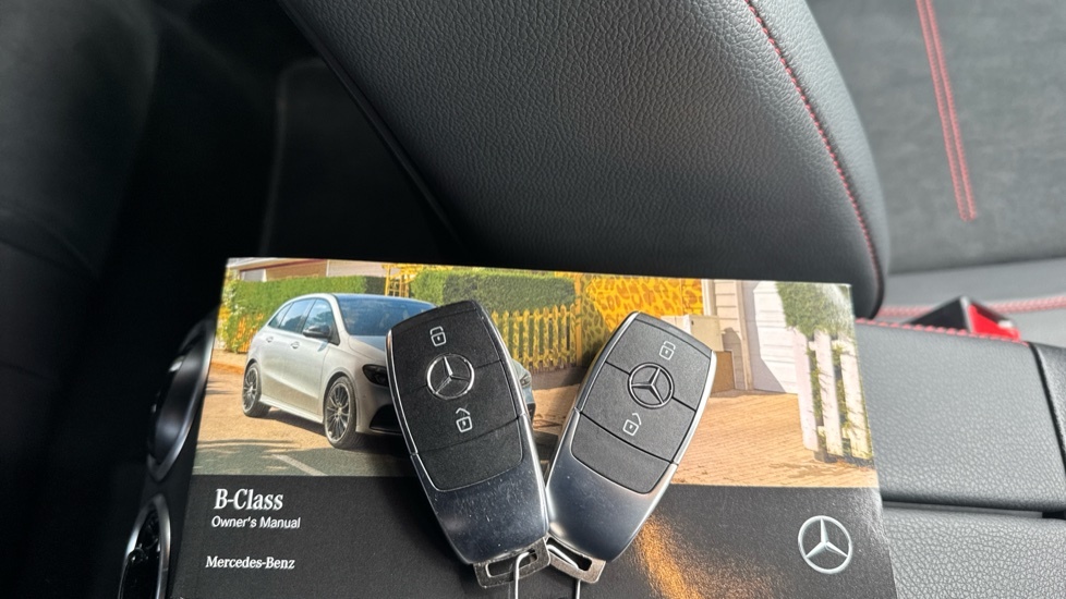 Mercedes-Benz B Class 200 Sport Executive Mhe Black #19