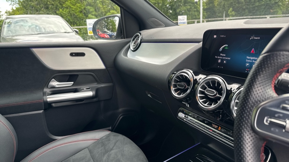 Mercedes-Benz B Class 200 Sport Executive Mhe Black #14