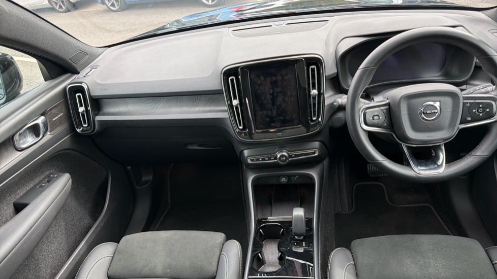 Volvo C40 Ultimate Blue #5