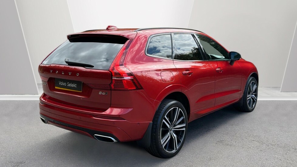 Volvo XC60 R Design Pro Red #2