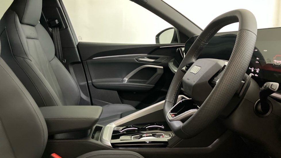 Audi Q5 2.0 Tdi Quattro Edition 1 S Tronic Sv Black #15