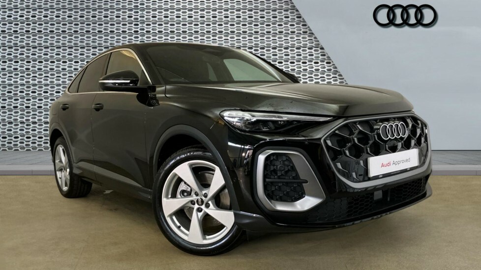 Audi Q5 S Line Black