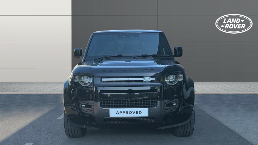 Land Rover Defender 90 V8 Black #5