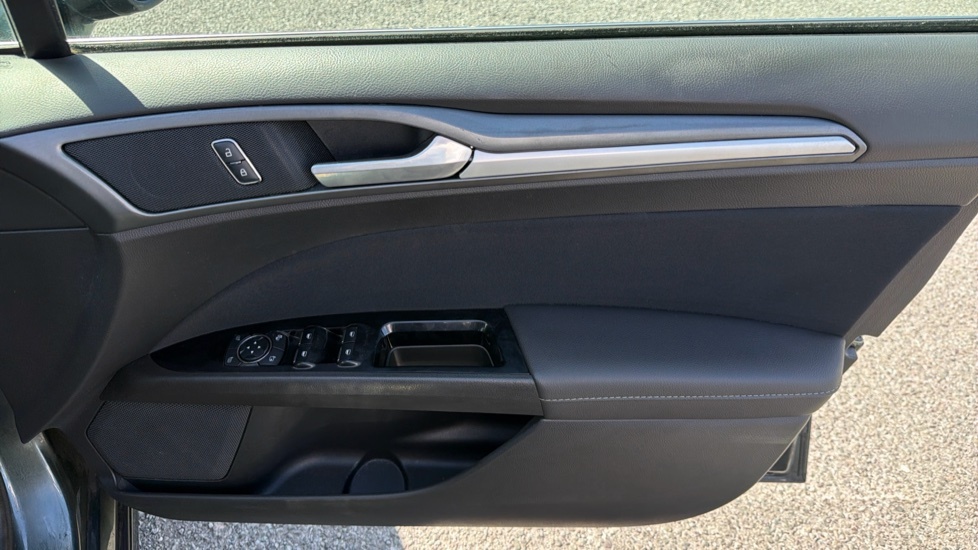 Ford Mondeo 2.0 Tdci Titanium Euro 6 Ss Green #25