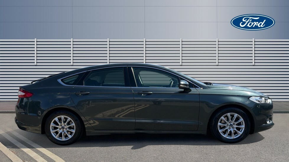 Ford Mondeo Zetec Green #5