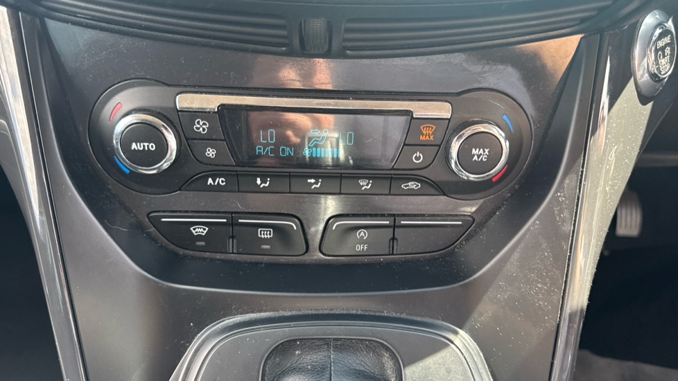 Ford Kuga 2.0 Tdci Titanium 2Wd Euro 6 Ss 2016 Black #26