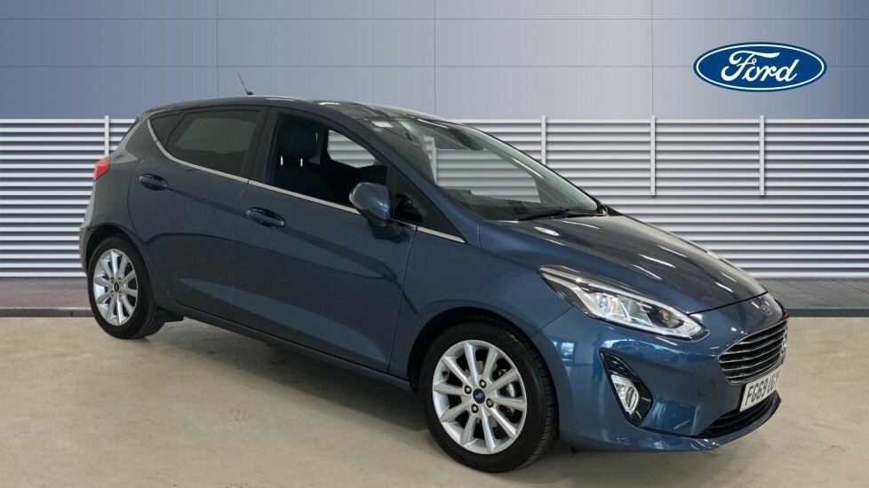 Ford Fiesta Titanium Blue