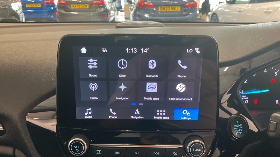 Ford Fiesta Fiesta Vignale T White #21