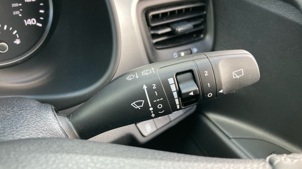 Kia Stonic 1.0T Gdi 48V Gt-line Grey #32