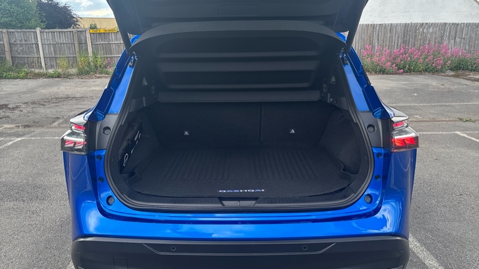 Nissan Qashqai Tekna Blue #4
