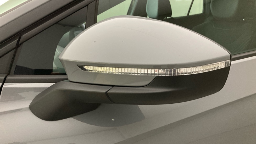 Volkswagen ID.4 210Kw Match Pro 77Kwh Black #42