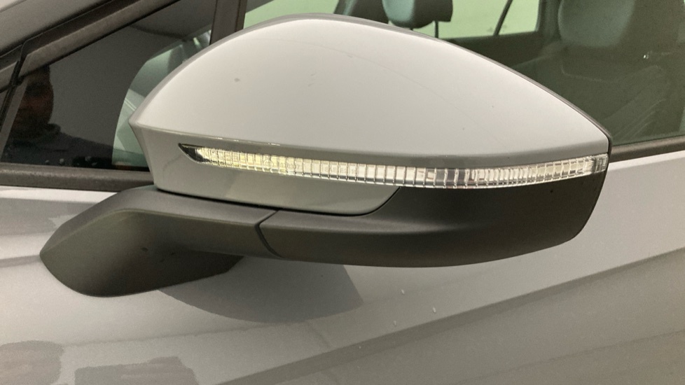 Volkswagen ID.4 210Kw Match Pro 77Kwh Black #41