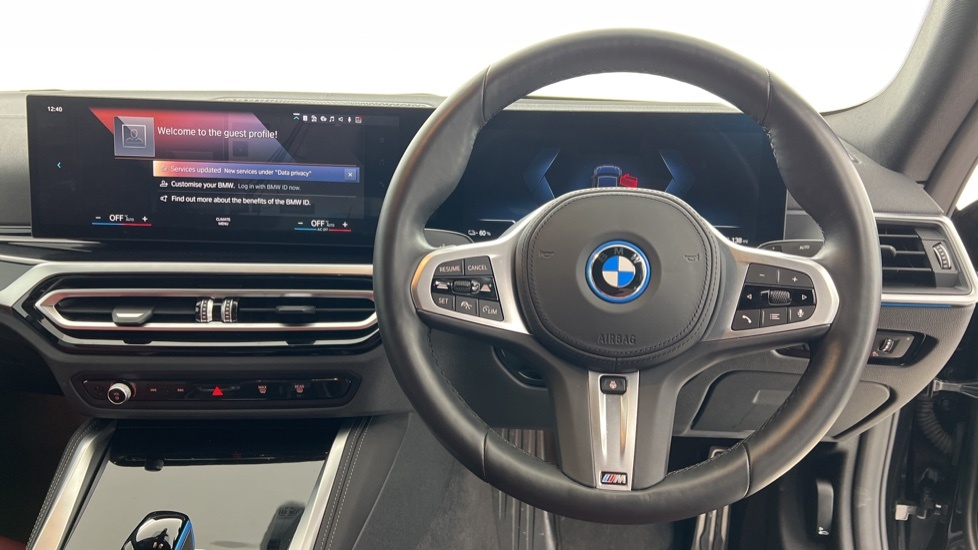 BMW i4 M Sport Black #5