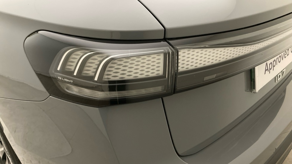 Volkswagen ID.7 210Kw Match Pro S Plus 86Kwh Grey #36