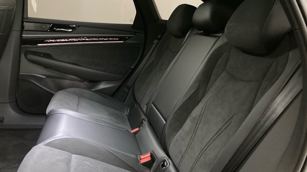 Volkswagen ID.7 210Kw Match Pro S Plus 86Kwh Grey #16