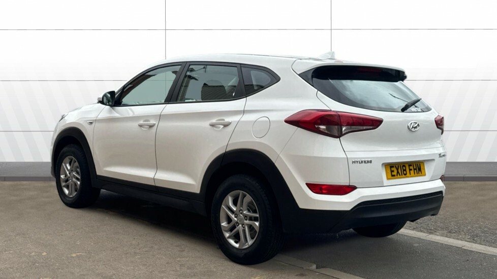 Hyundai Tucson S White #2