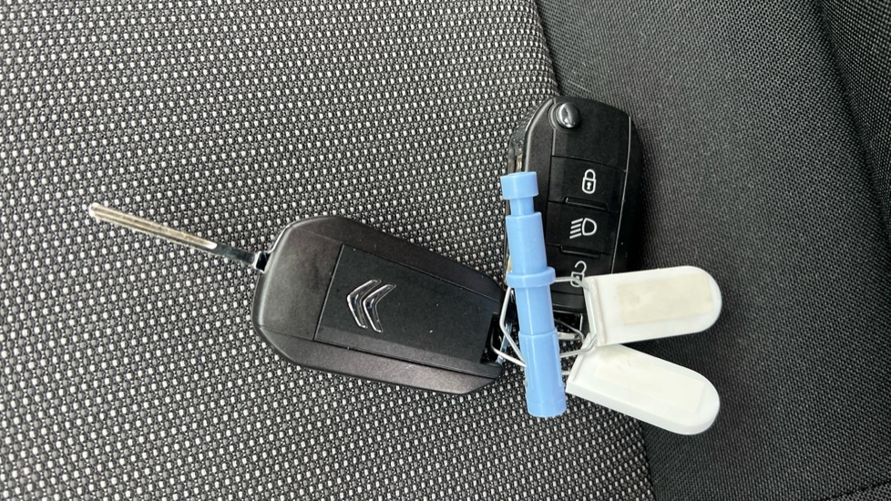 Citroen C3 Aircross Max White #20
