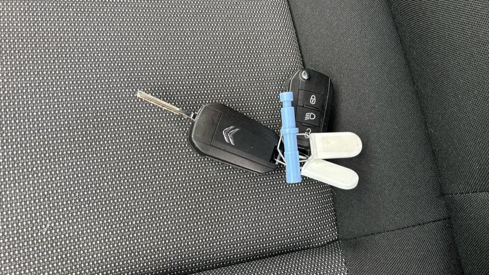 Citroen C3 Aircross Max White #19