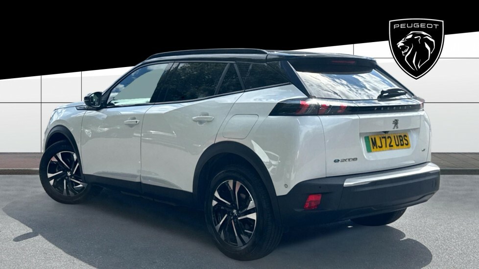 Peugeot e-2008 Gt White #2