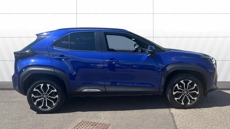 Toyota Yaris Cross Design Blue #5