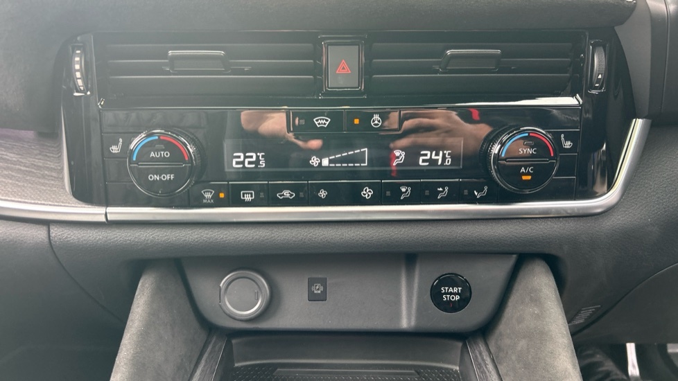 Nissan Qashqai Acenta Premium Grey #39