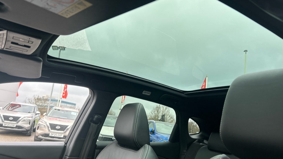 Nissan Qashqai Acenta Premium Grey #20