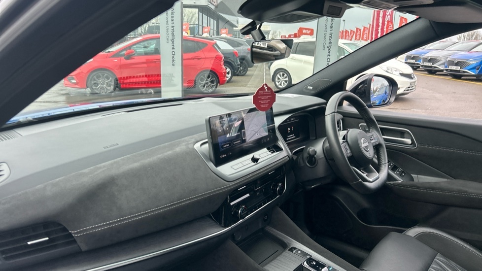 Nissan Qashqai Acenta Premium Grey #9