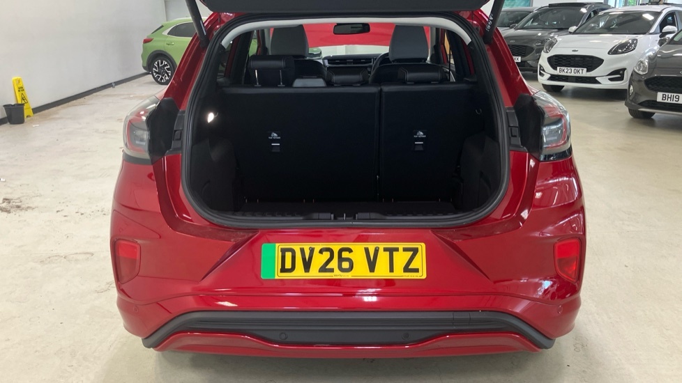 Ford Puma Premium Red #4