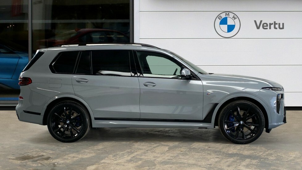 BMW X7 M Sport Grey #3