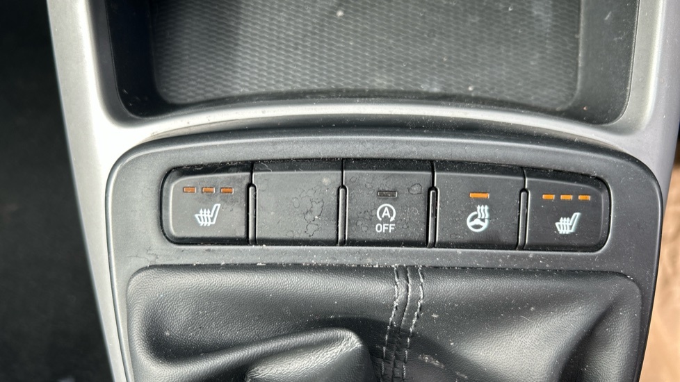 Hyundai I10 Mpi Se Connect Grey #37