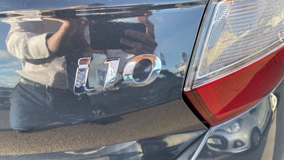 Hyundai I10 Mpi Se Connect Grey #21